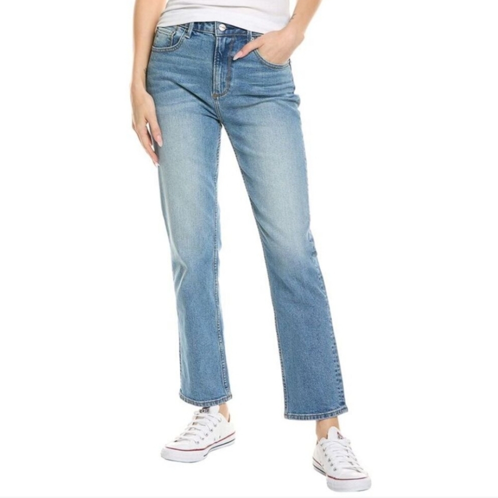 Driftwood Stella Light Wash Straight Jean Blue